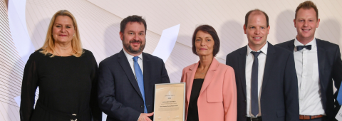 Auszeichnung mit dem Exzellenz-Siegel für das betriebliche Gesundheitsmanagement bei Glen Dimplex Deutschland.